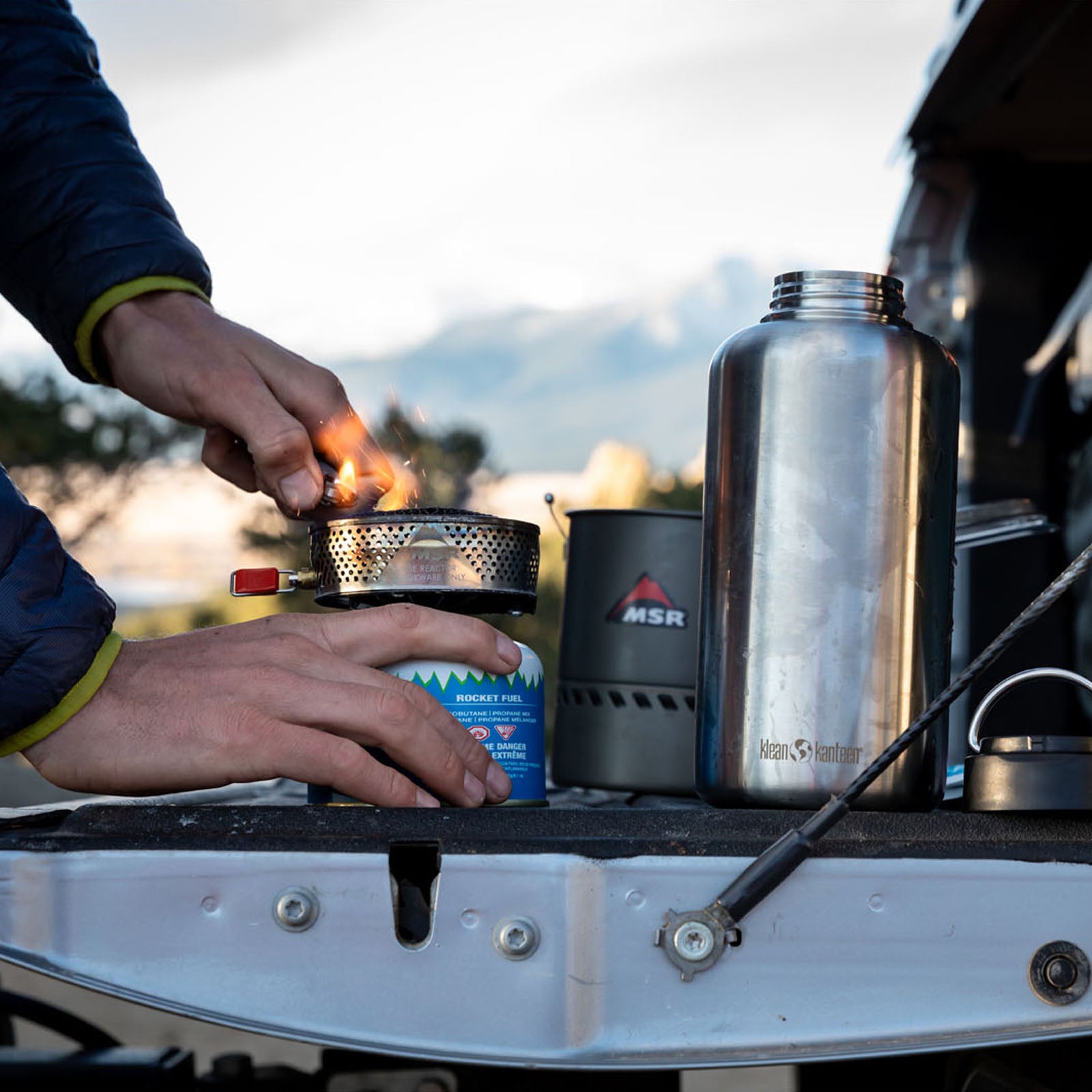 Bouteille de sport KLEAN KANTEEN à large goulot avec bouchon à vis