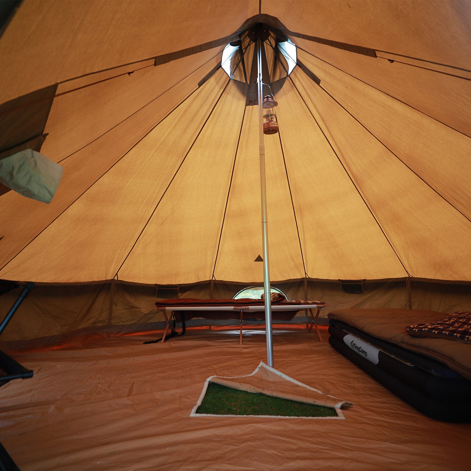 Tente Tipi Kingcamp Khan 500 pour 8 personnes, tente familiale en coton