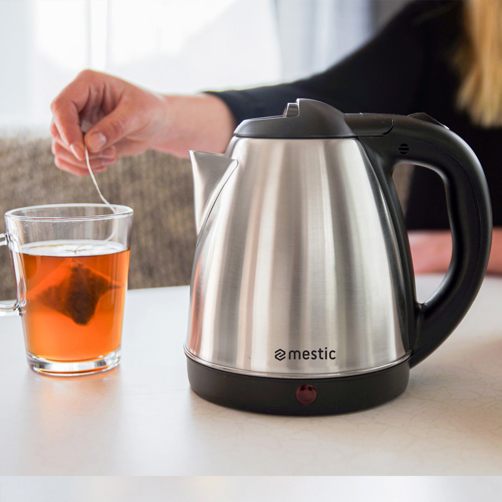 MESTIC reiswaterkoker MWC-150, kleine draadloze kampeerwaterkoker, 1,5 liter, 1000 W