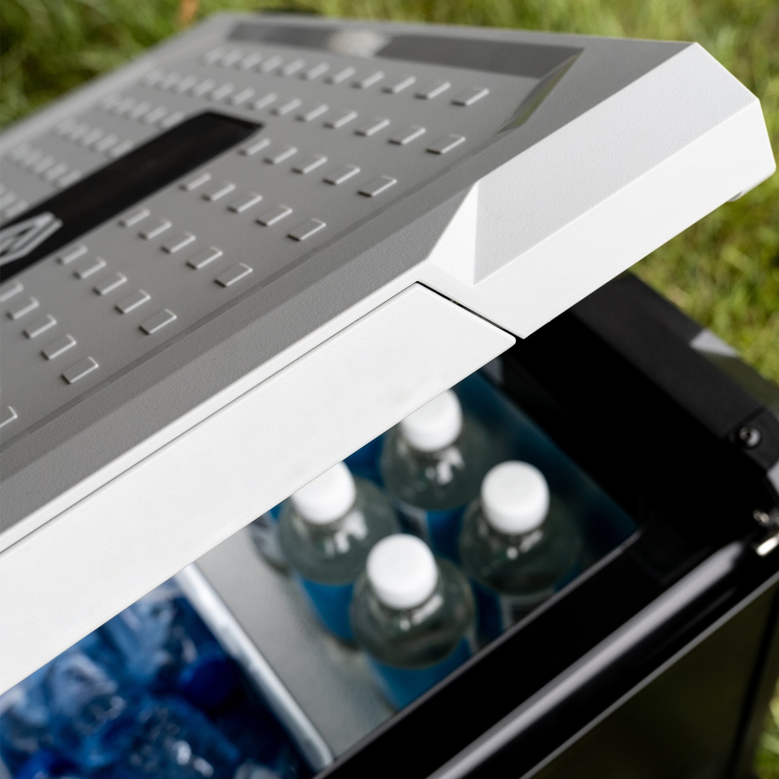 Glacière à compresseur MESTIC MCCP-75 L double zone pour camping-car 12/24 V AC/DC 100-240 V