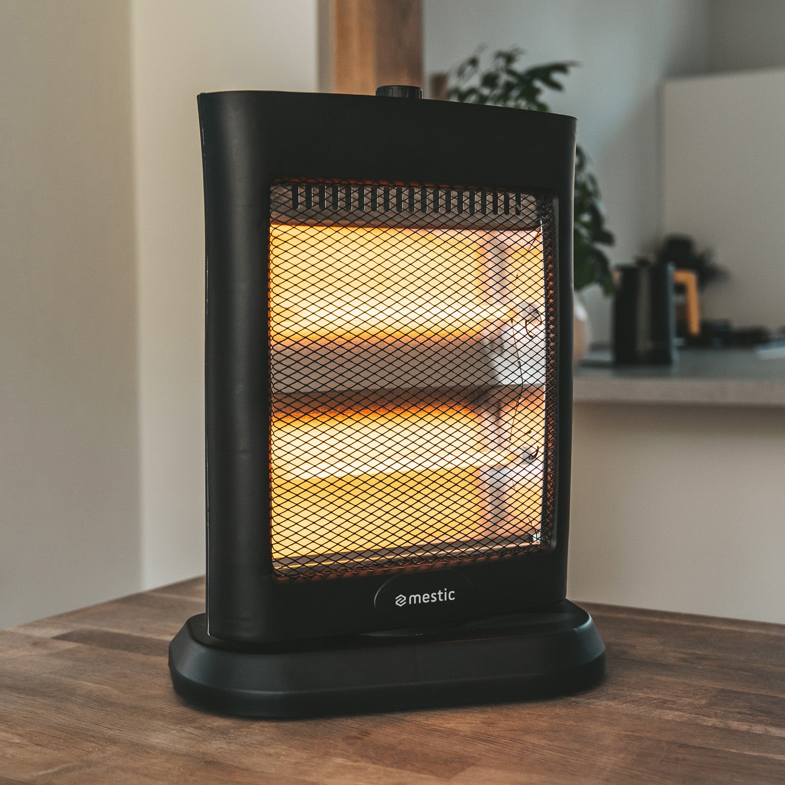 MESTIC Quarz Heizstrahler MQK-250 Camping Halogen Elektro Stand Heizung 900 W