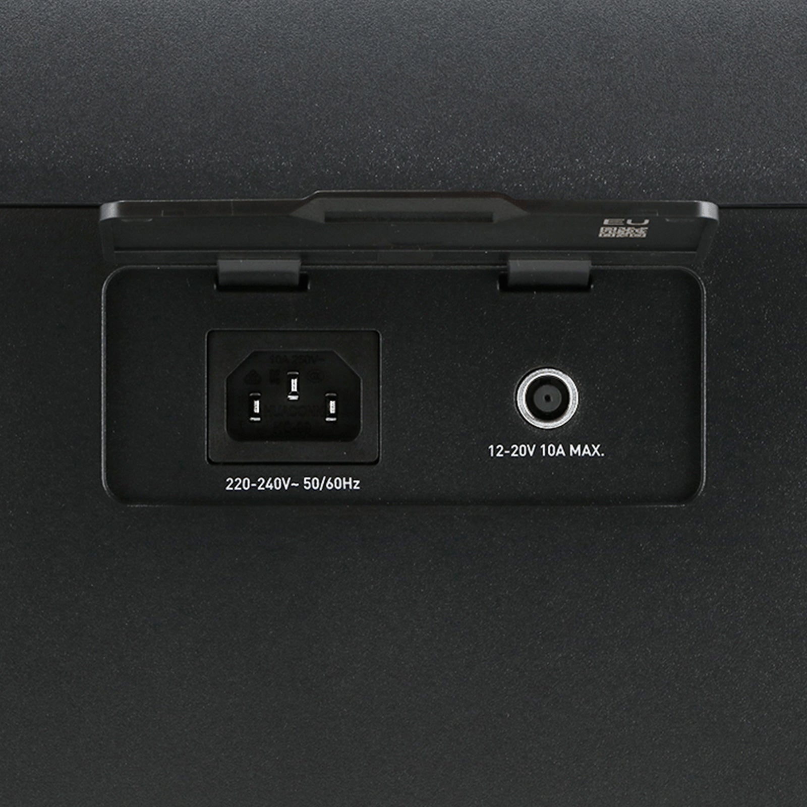 MESTIC Portable Power Station MPS-600 Camping Solar Generator LiFePO4 600W 512Wh