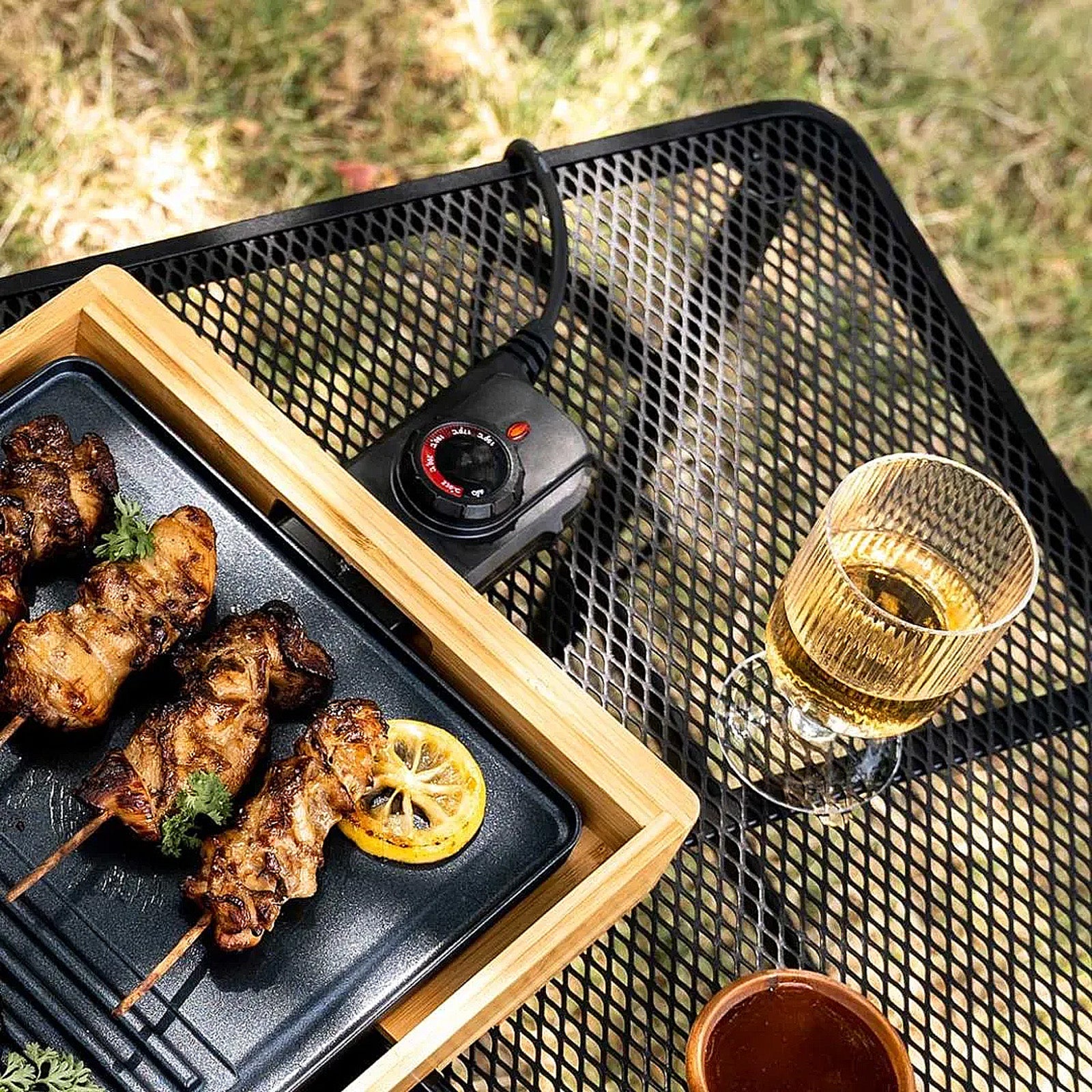 TRAVELLIFE Campingtisch Greccio Mesh 90 Koffer Camping Grill Tisch Verstellbar
