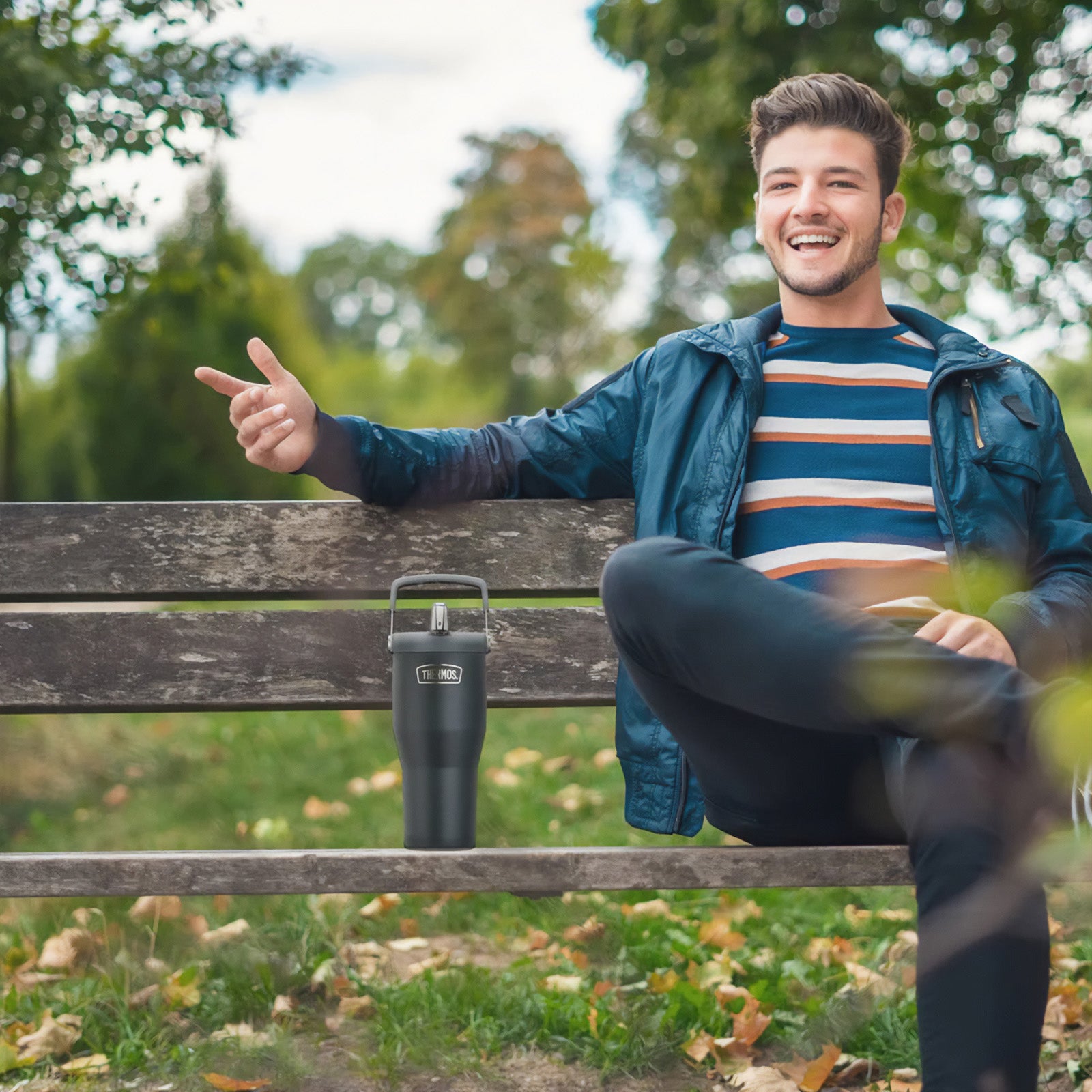 THERMOS Trinkbecher Refreshing Flip Strohhalm Isolierbecher Trinkflasche 0,85 L