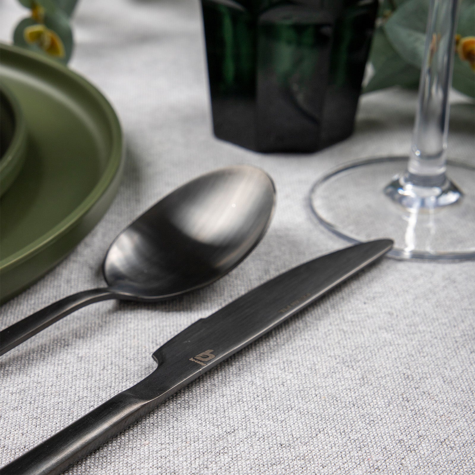 Ensemble de couverts de camping BO-CAMP, ensemble de couverts de voyage Corson, couverts de salle à manger en acier inoxydable 16 pièces