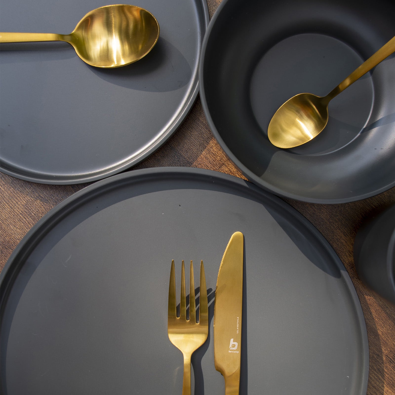 BO-CAMP Melamin Campinggeschirr Set Patom Reise Essgeschirr Teller Becher 16tlg