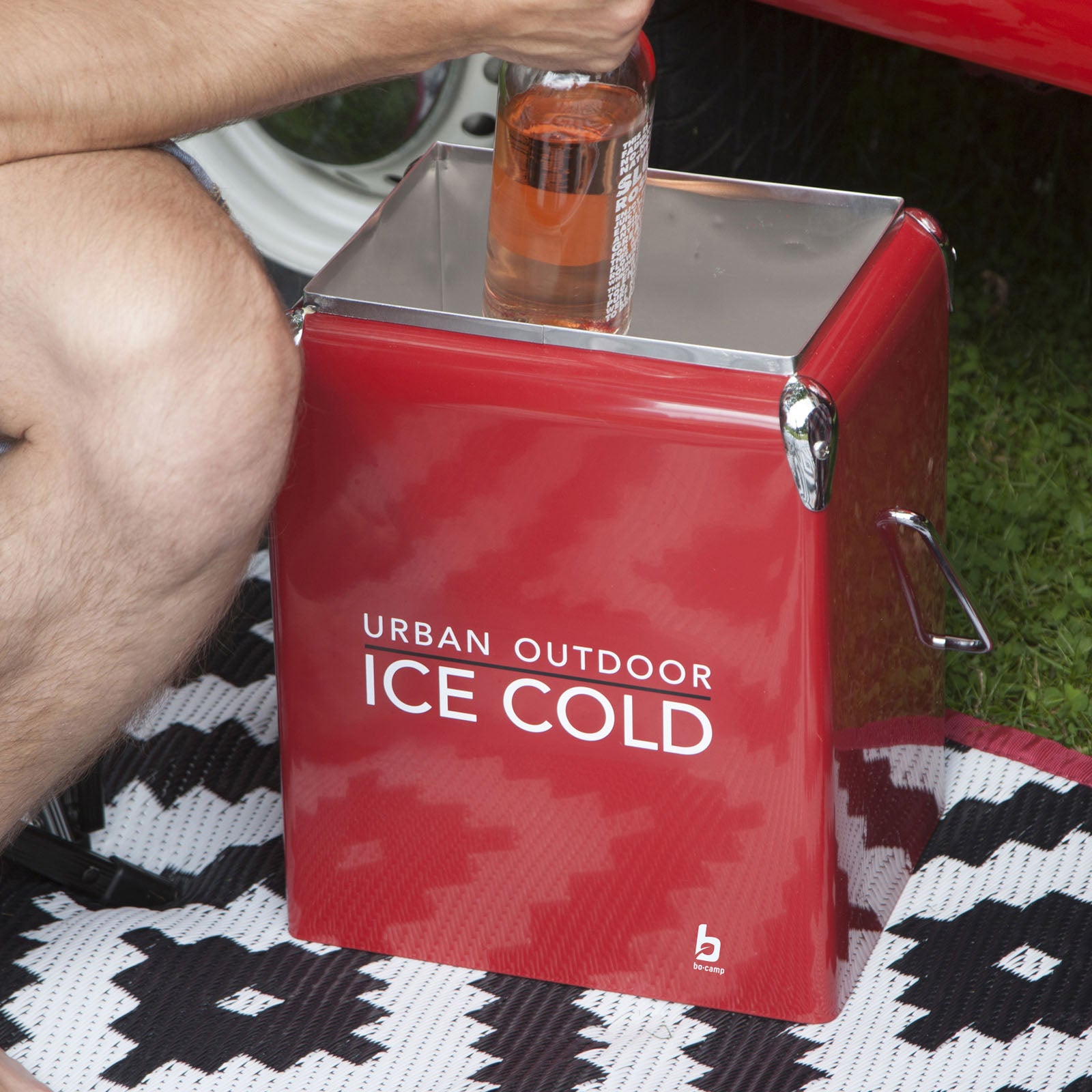 BO-CAMP Retro Cool Box Greenwich Camping Insulated Box Thermobox Caravan Outdoor 17L