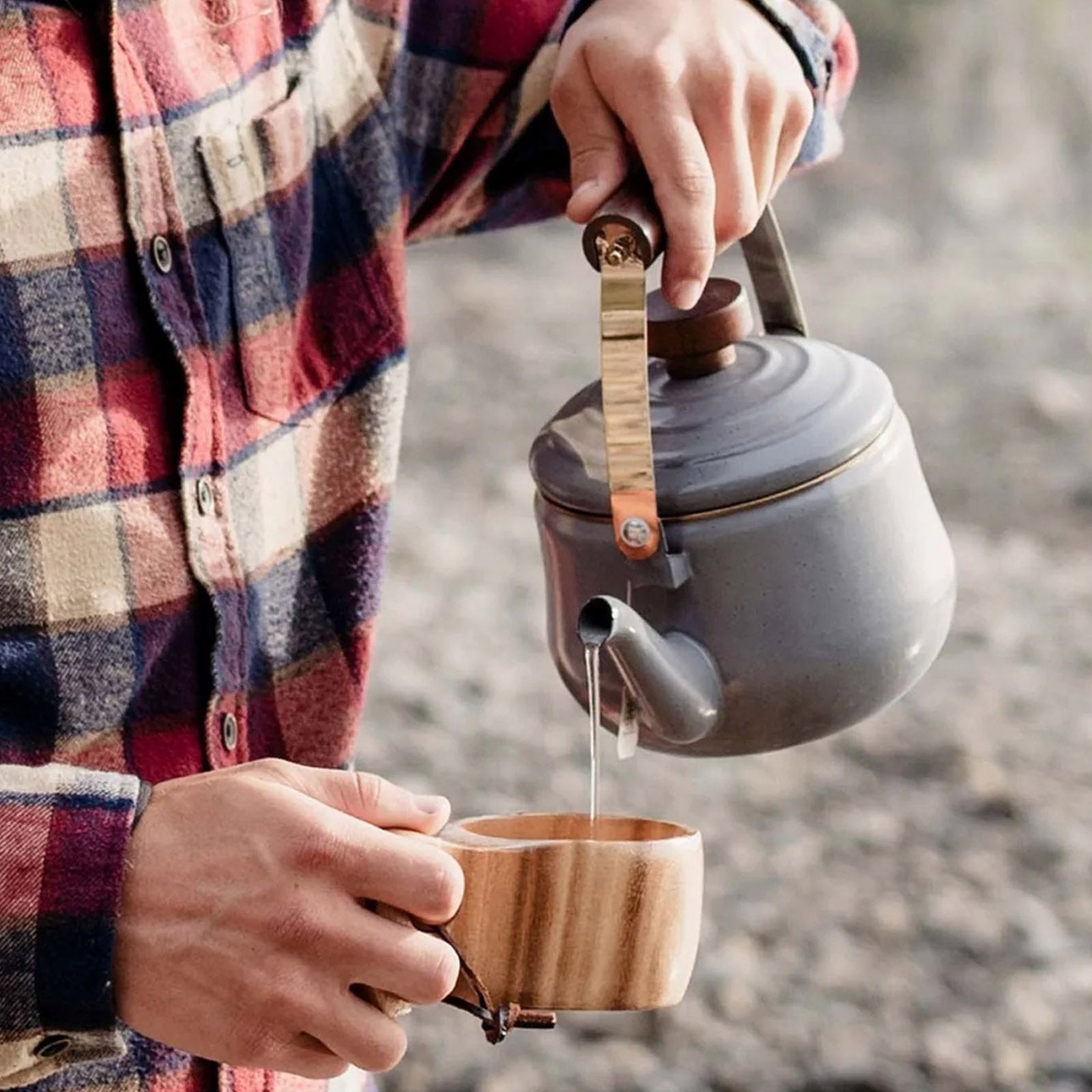 BAREBONES emaille theepot, kampeerwaterketel, theeketel, theepot, roestvrij staal, 1 l
