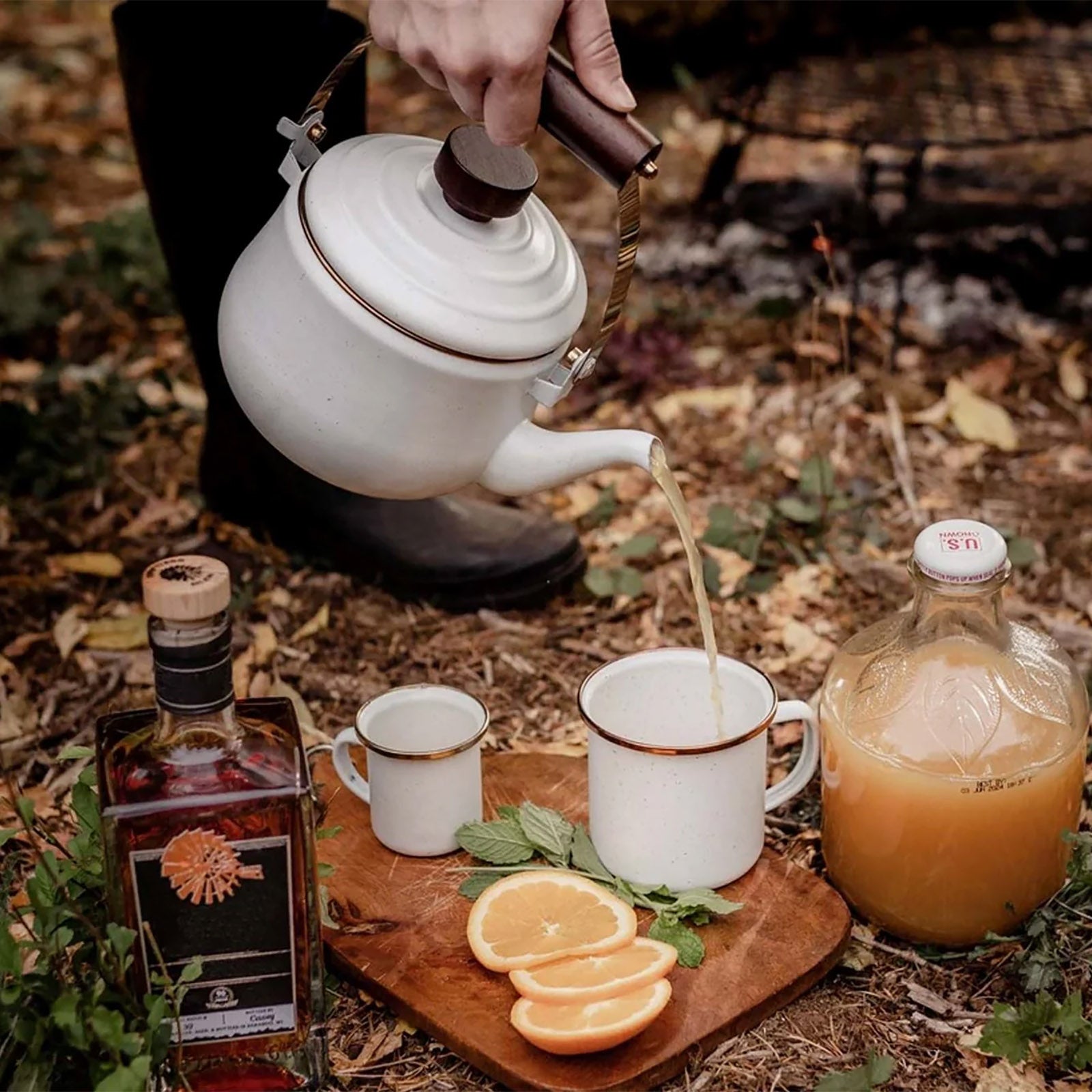 Théière en émail Barebones, bouilloire de camping, théière en acier inoxydable 1 L