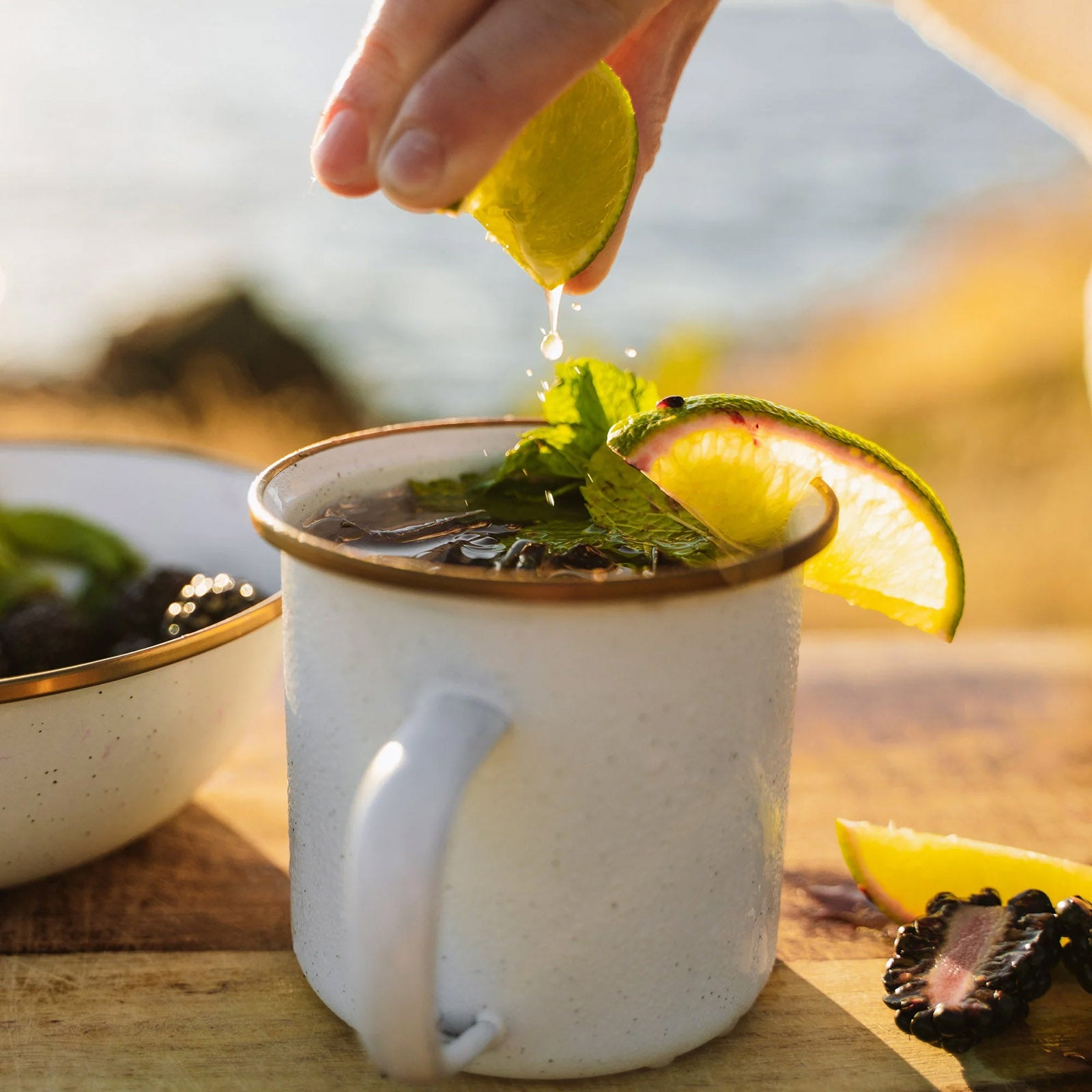 BAREBONES Enamel Camping Tableware Set Plate Bowl Mug Stainless Steel 8pcs