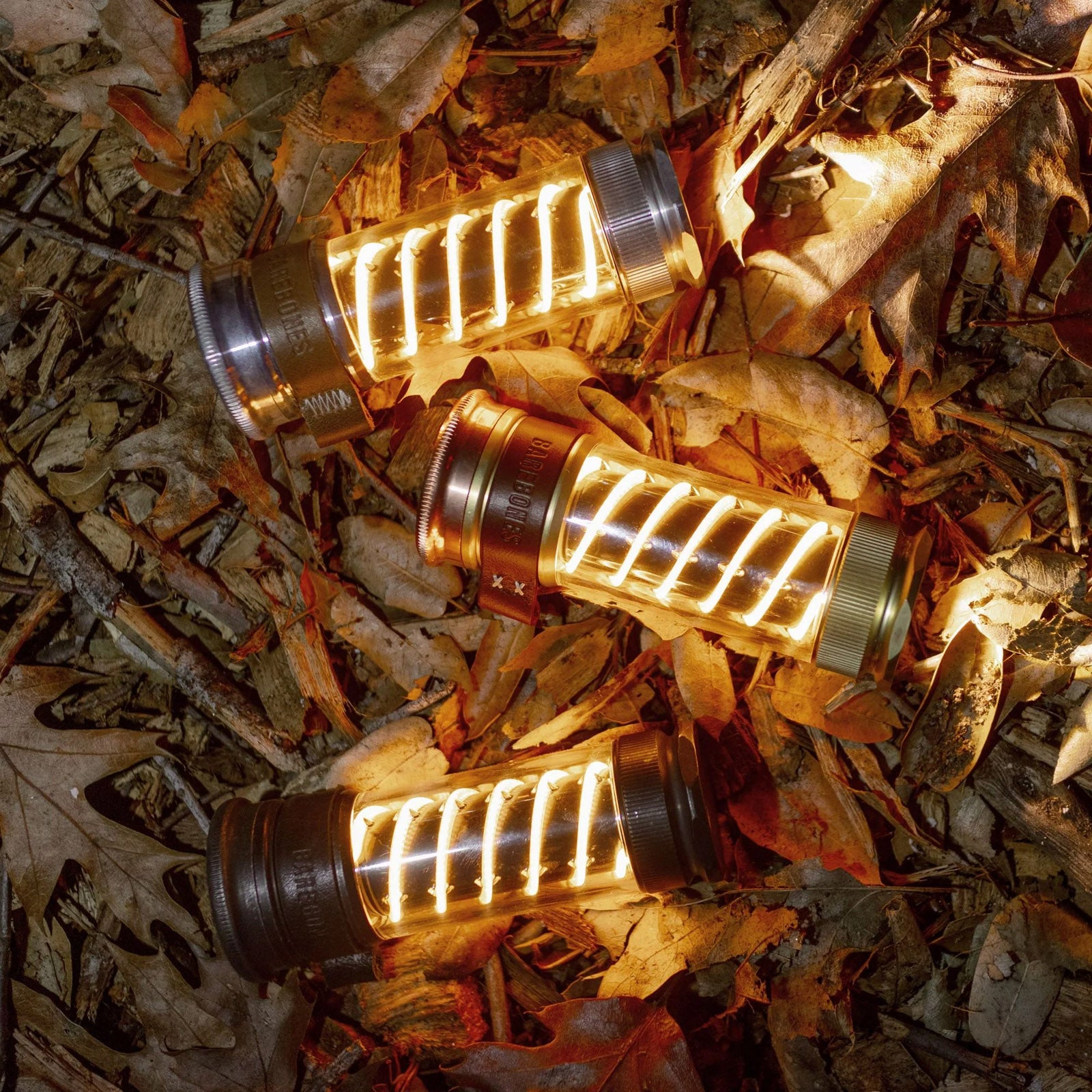 BAREBONES kampeerlantaarn LightStick Brass Mini retro lamp, dimbaar, USB-oplaadbaar, LED