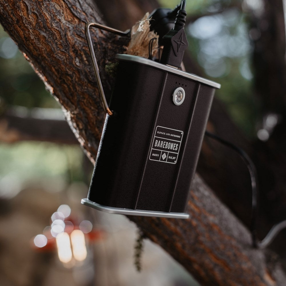 BAREBONES Powerbank Outdoor Power Bank Ladegerät Lampe USB & USB-C 1000mAh Akku