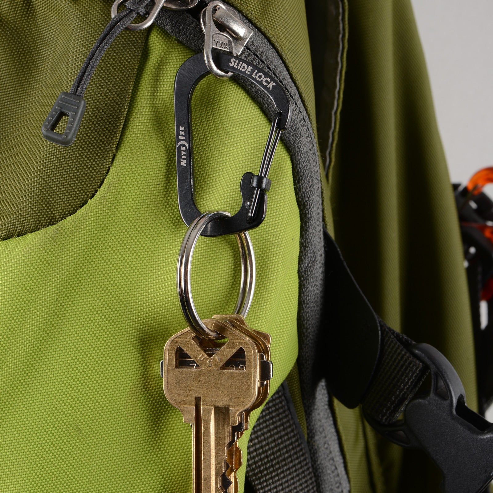 NITE IZE SlideLock Mini mousqueton porte-clés à fermeture à cliquet en acier inoxydable