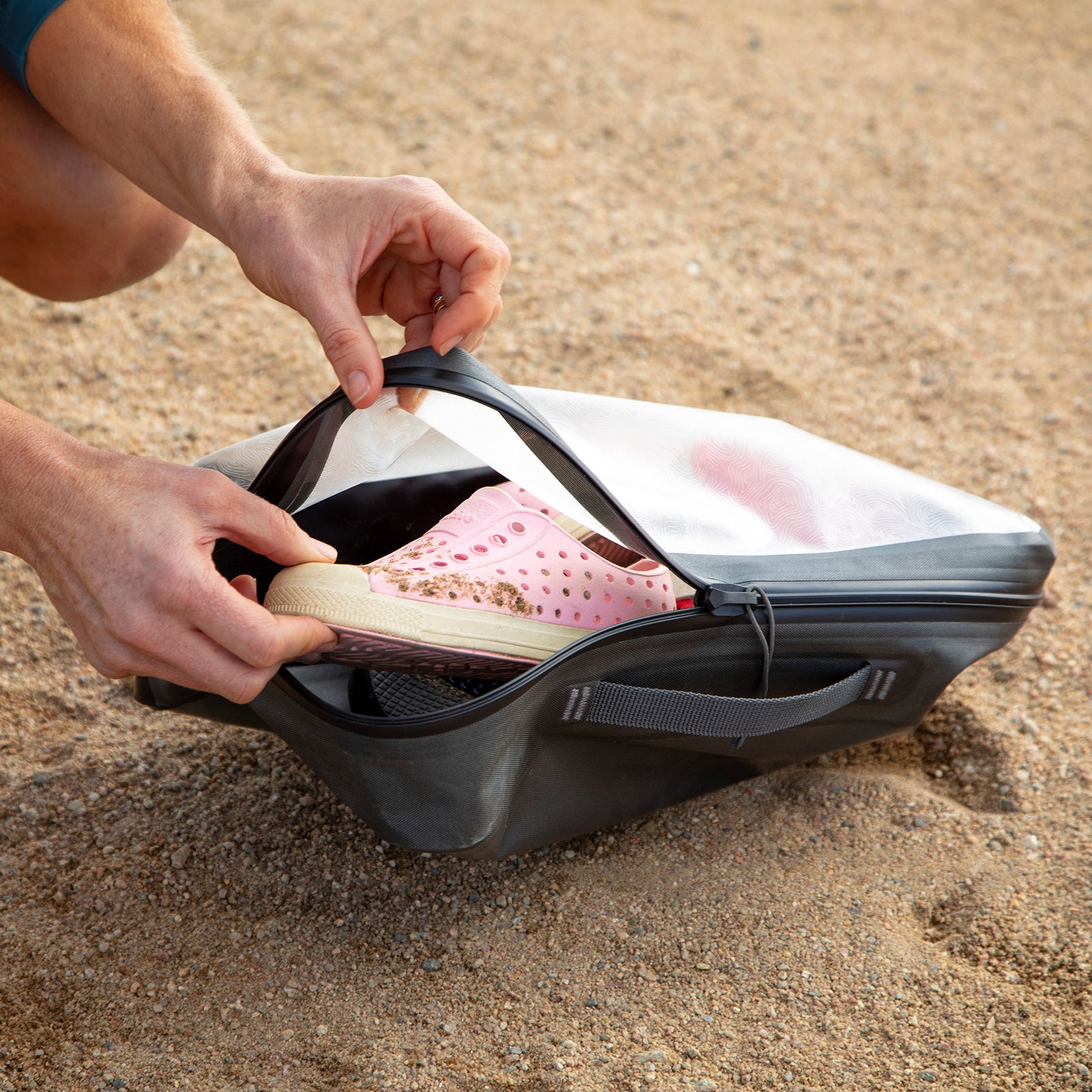 NITE IZE Bag Waterproof RunOff Dry Bag Camping Water Sport Pack Pouch IP67