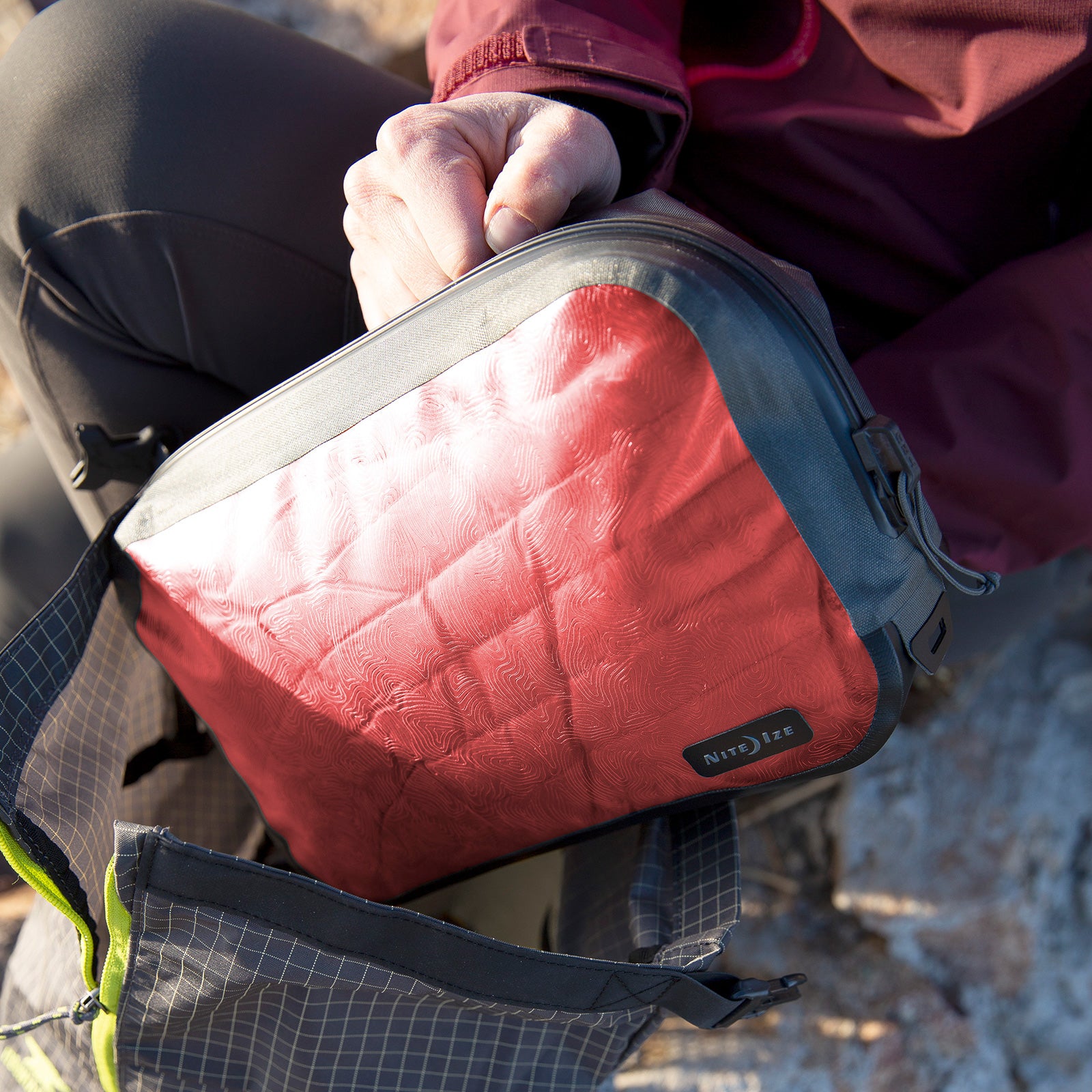 NITE IZE Tasche Wasserdicht RunOff Dry Bag Camping Wasser Sport Pack Beutel IP67