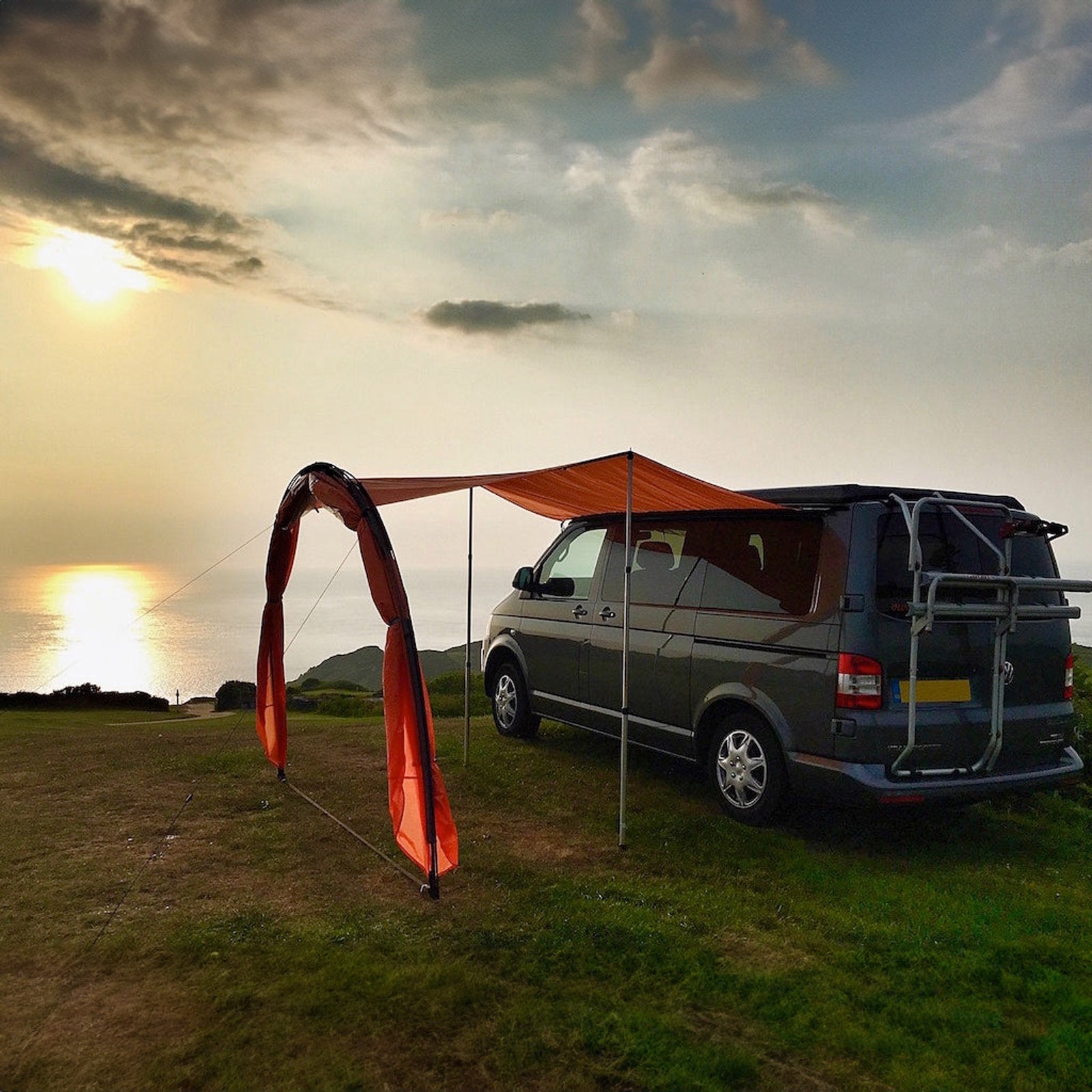 Auvent de bus SHELTAPOD, tente arrière pour bus, tente de camping pour SUV, fourgonnette VW, autoportante