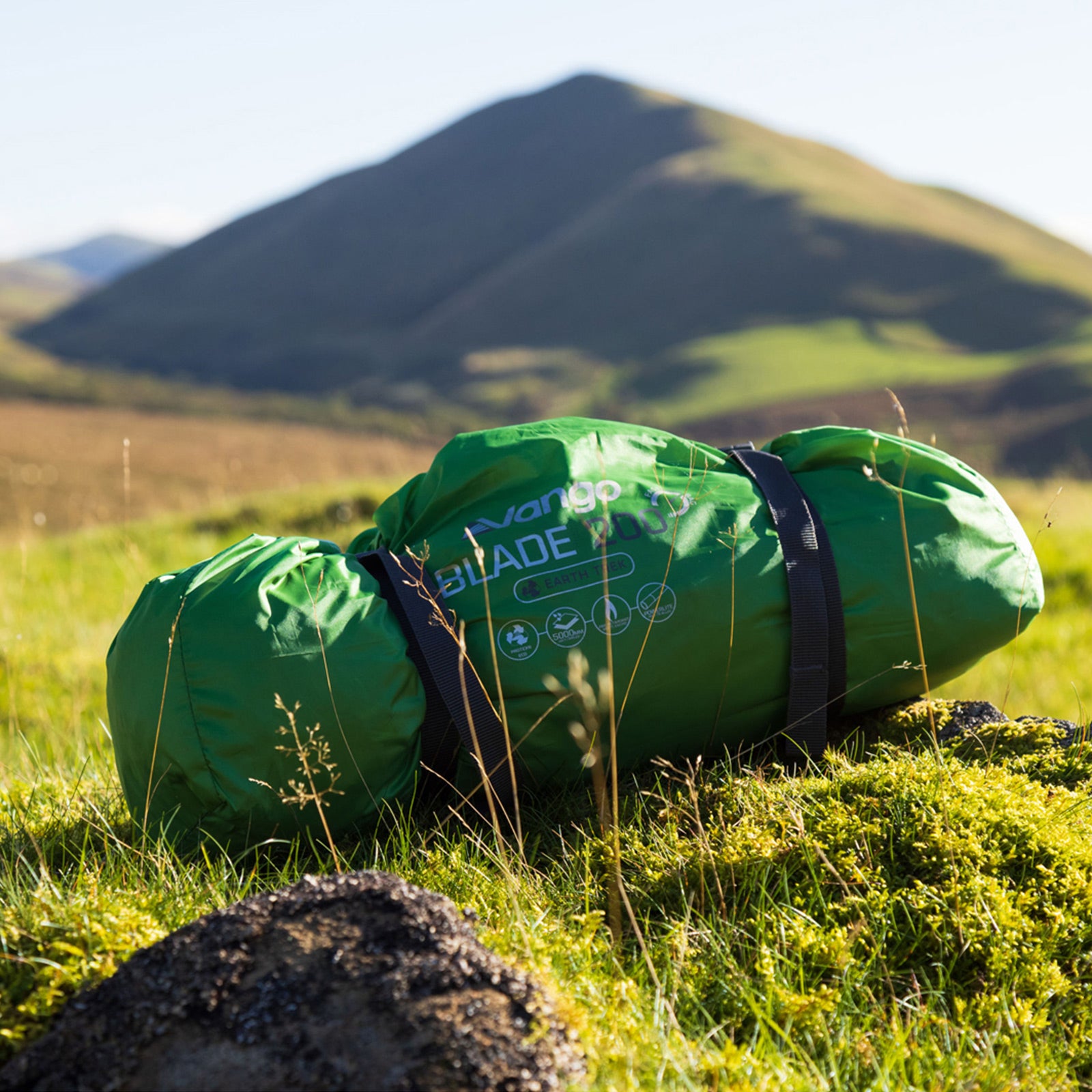 VANGO Trekkingtent Blade 200 Tent voor 1-2 personen, enkelboog, fiets- en kampeertent, 2 kg