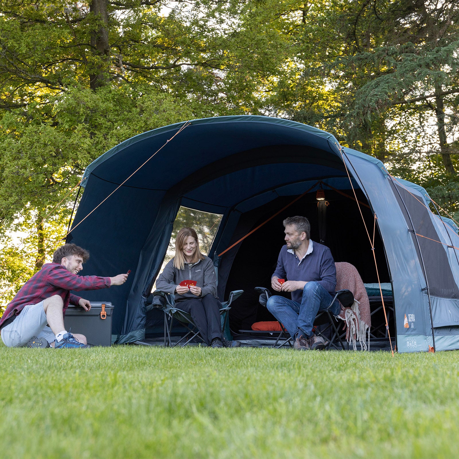 VANGO Familienzelt Sierra 500 Camping Gruppen Zelt 5 Personen Tunnelzelt Vorraum