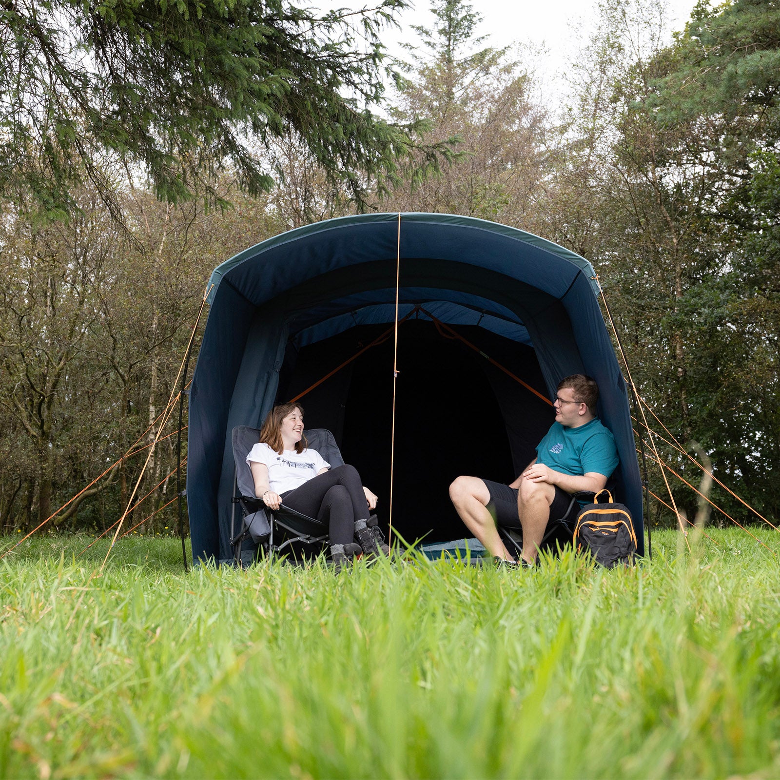 VANGO Familienzelt Sierra 300 Camping Gruppen Zelt 3 Personen Tunnelzelt Vorraum