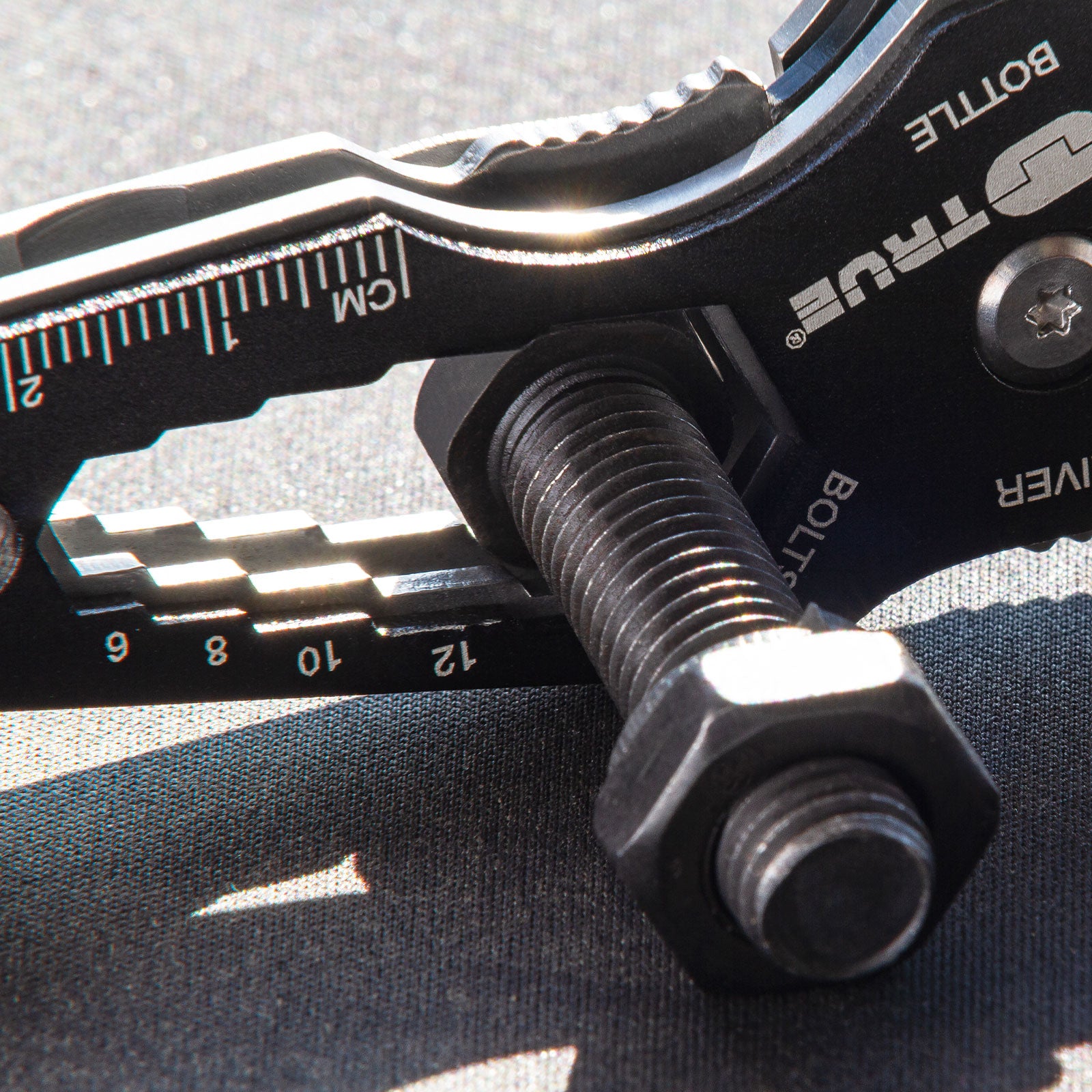 TRUE UTILITY Mini Multi Tool SmartKnife+ Couteau de poche à clip ceinture Couteau pliant