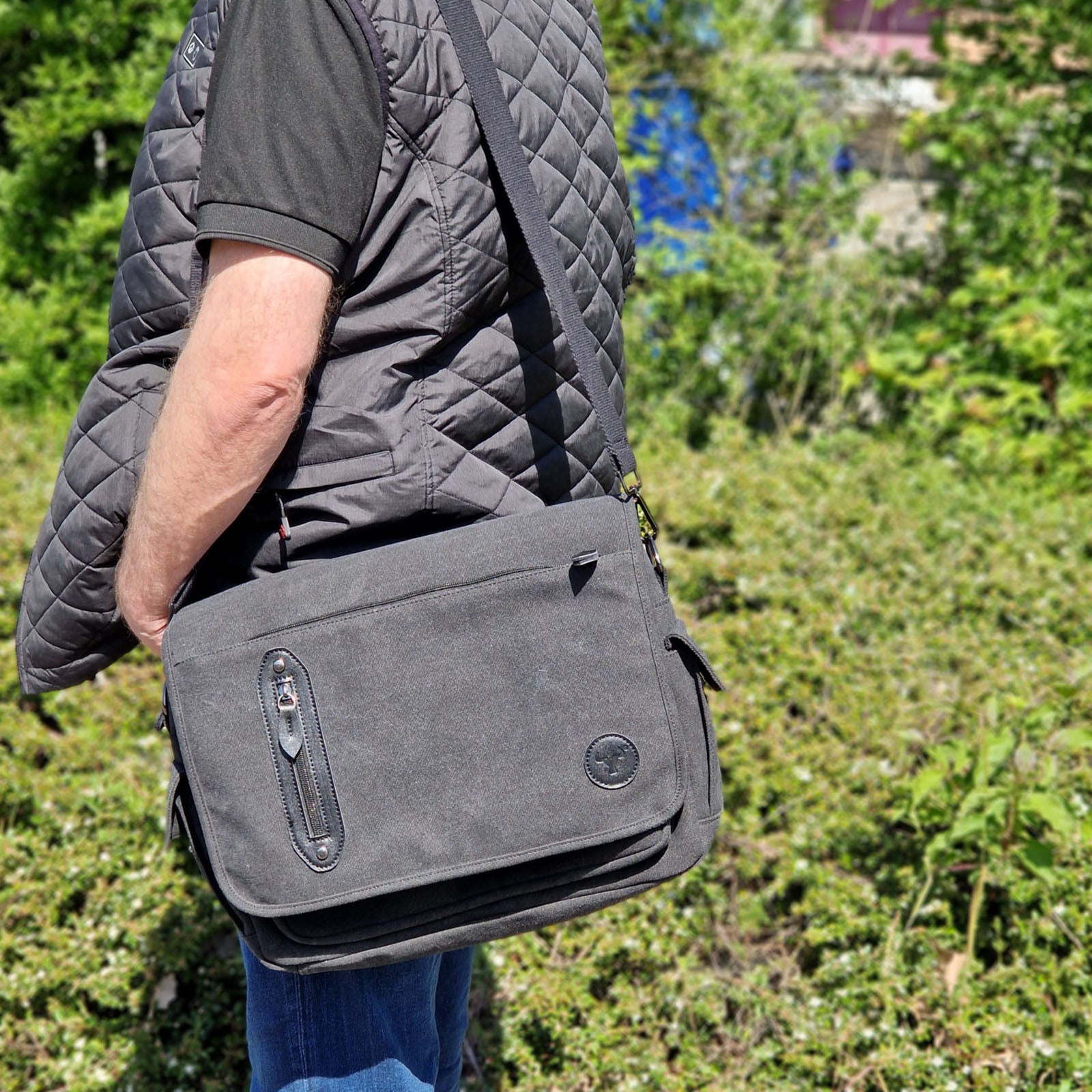 YAKFIELD schoudertas Everest Canvas Messenger Bag laptopschoudertas 15"