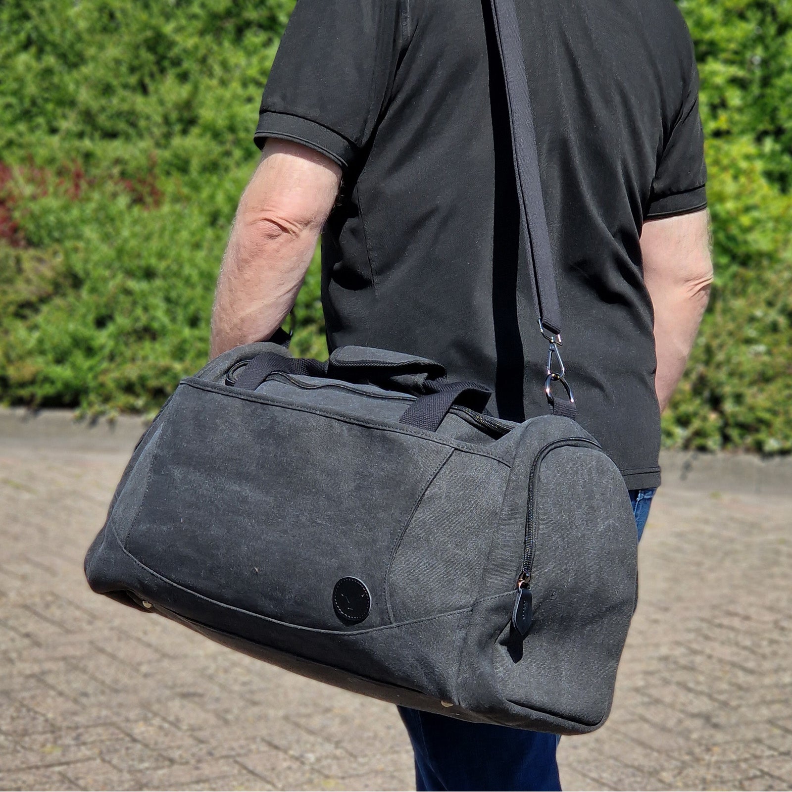 YAKFIELD Reisetasche Duffle Bag Mikkelsen Sport Gym Tasche Weekender Leicht 34 L