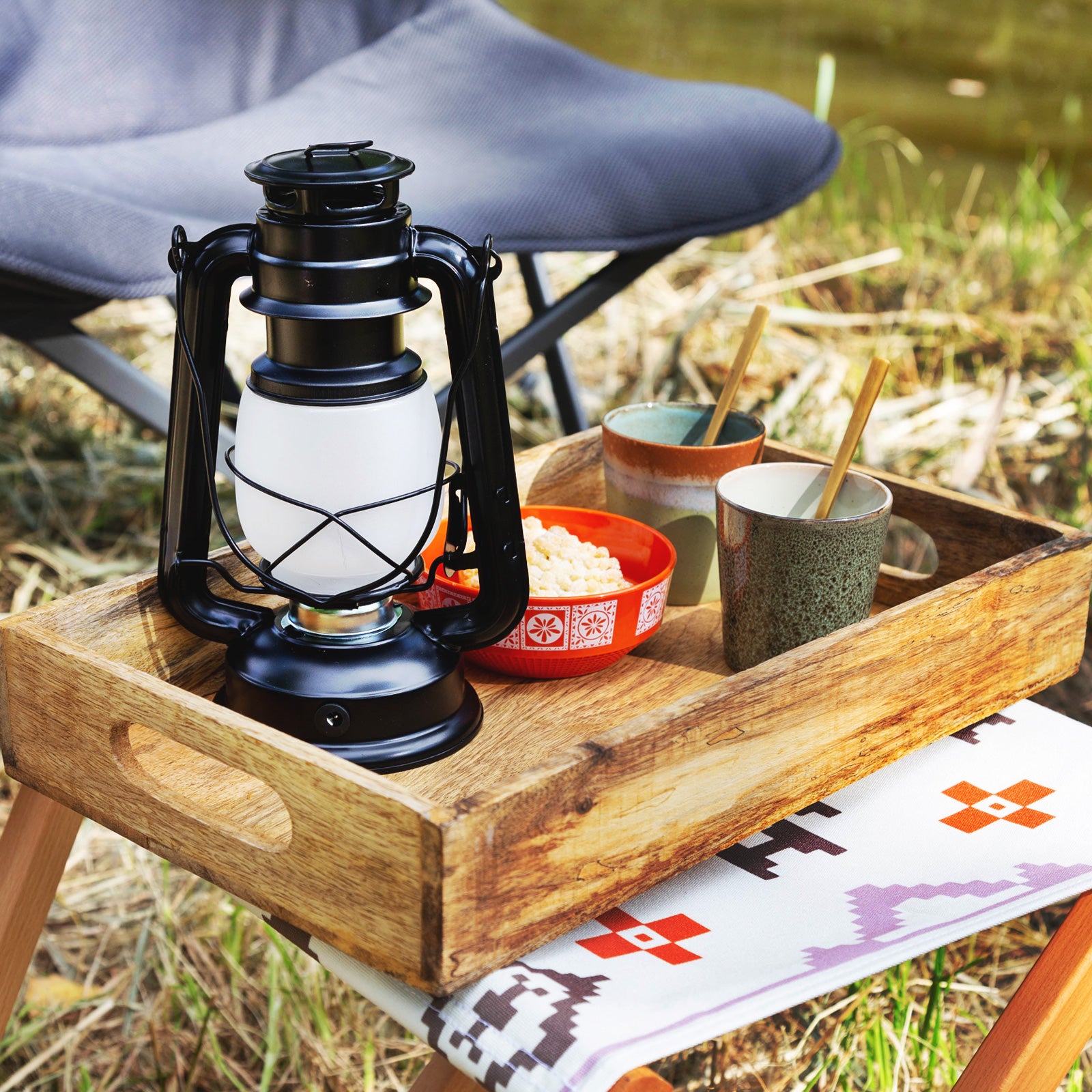 HUMAN COMFORT Lanterne tempête LED Camping Lampe rétro Tente Lumière USB Batterie Métal