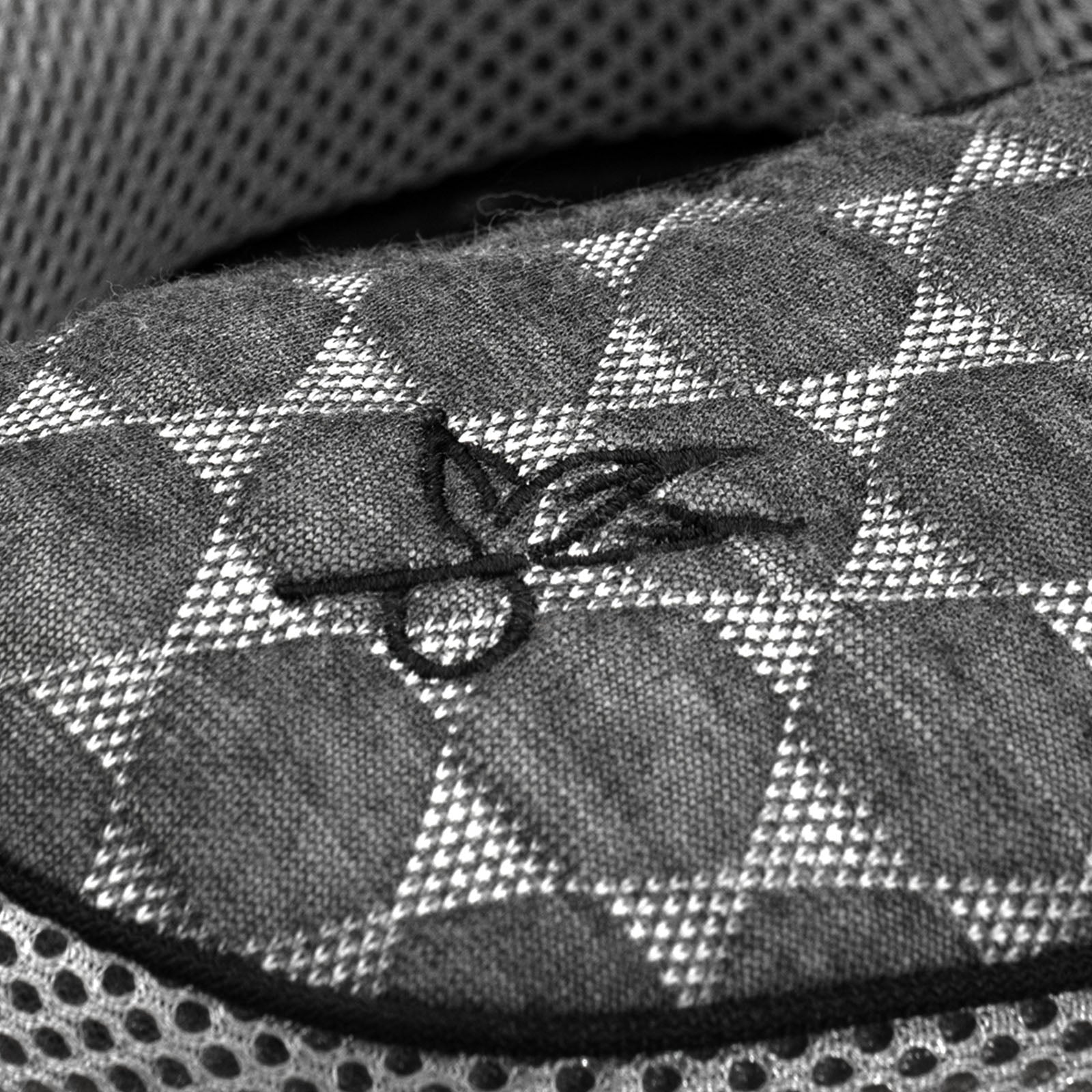 HUMAN COMFORT Nackenhörnchen Giat Reise Nacken Kissen Memory Schaum Bambus 28x28