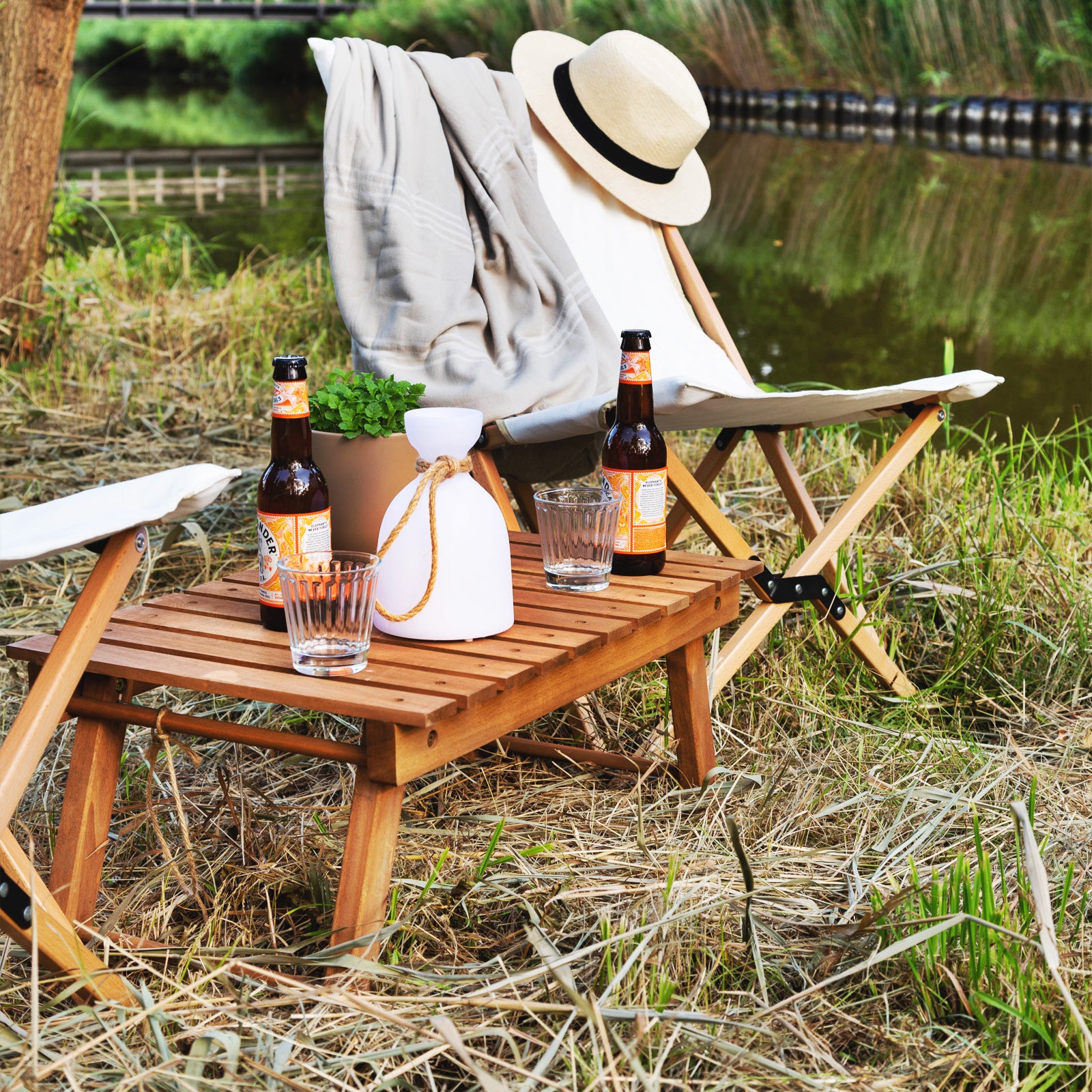 HUMAN COMFORT Campingtisch Jabrun 1 Mini Klapptisch Beistelltisch Falttisch Holz