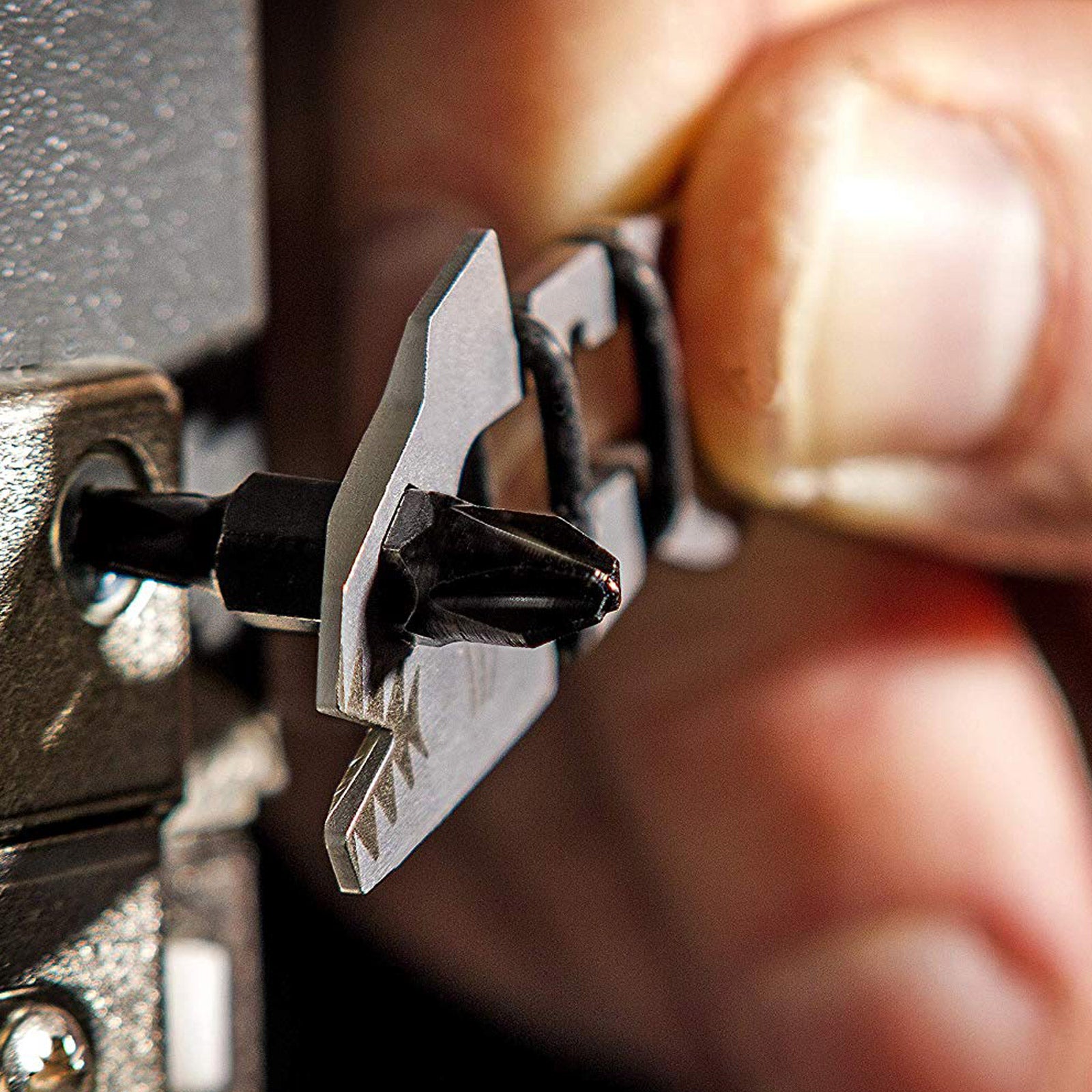 TRUE UTILITY Sharkey Mini-outil multifonction 12 en 1 avec porte-clés