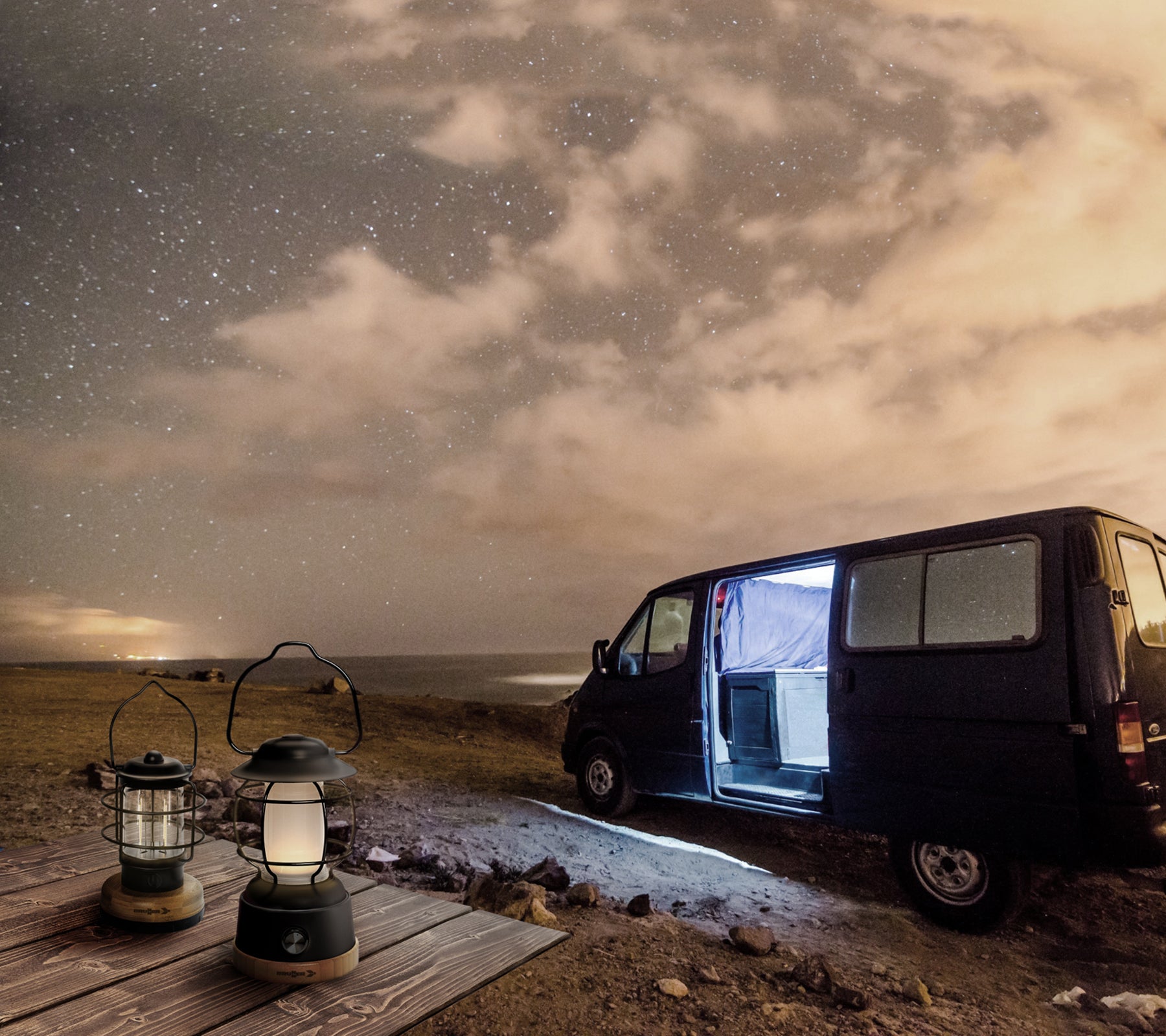 Lampe de camping BRUNNER Lyss, lanterne suspendue d'extérieur à piles, rechargeable par USB, LED à intensité variable