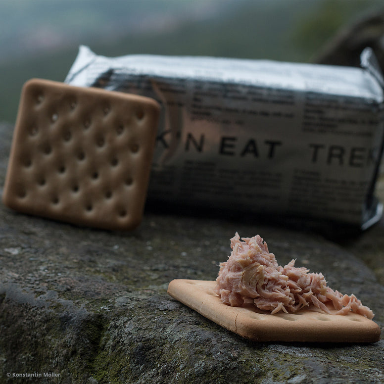 TREK'N EAT Trekking Hart Kekse Nahrung Outdoor Essen Panzer Ration MRE Keks