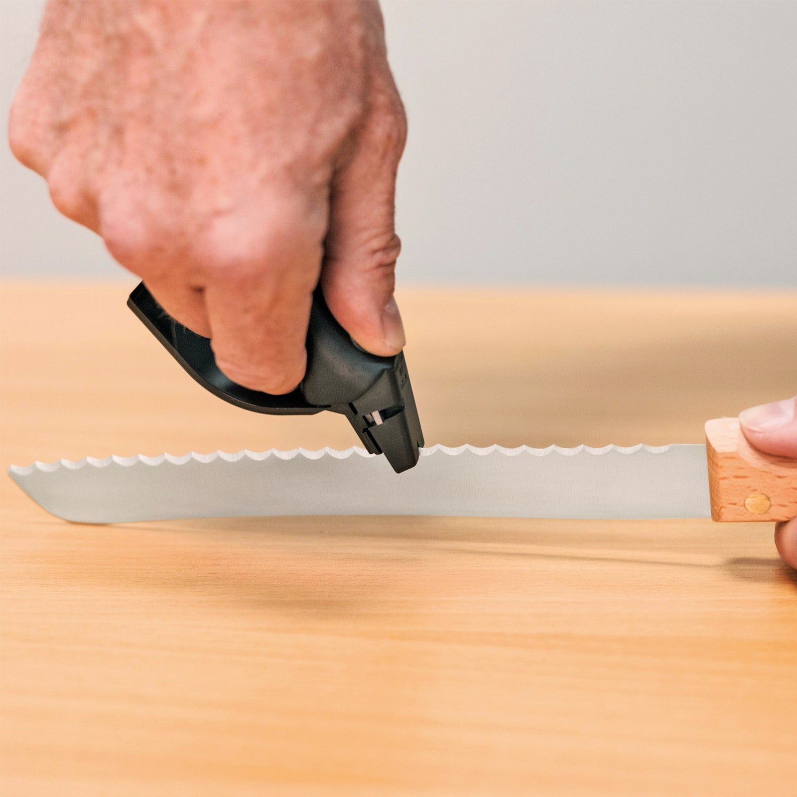 Aiguiseur de couteaux HERBERTZ - pierre à aiguiser et à aiguiser - protection de protection