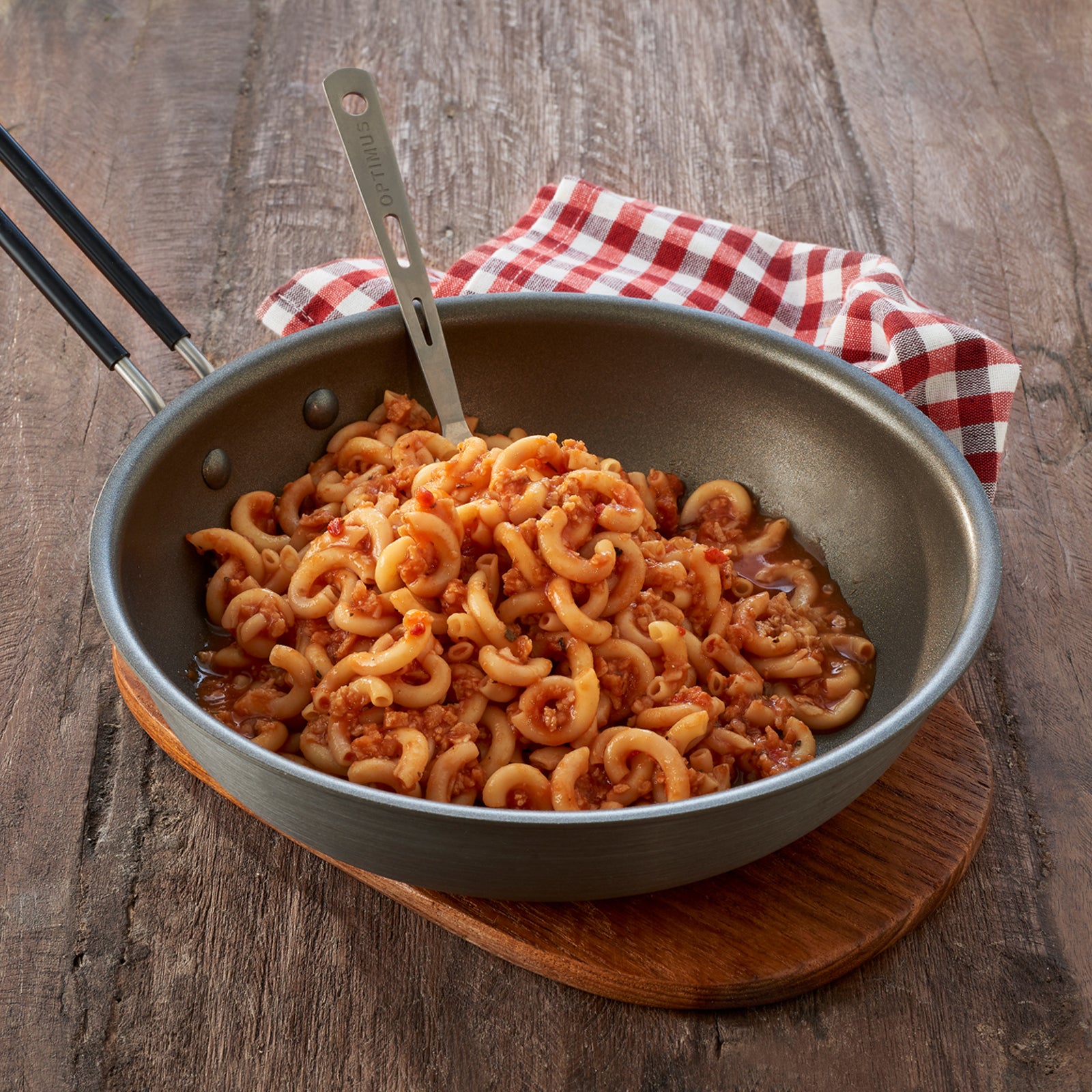 TREK'N EAT Nudeln Bolognese Outdoor Trekking Notration Nahrung Essen Vegetarisch