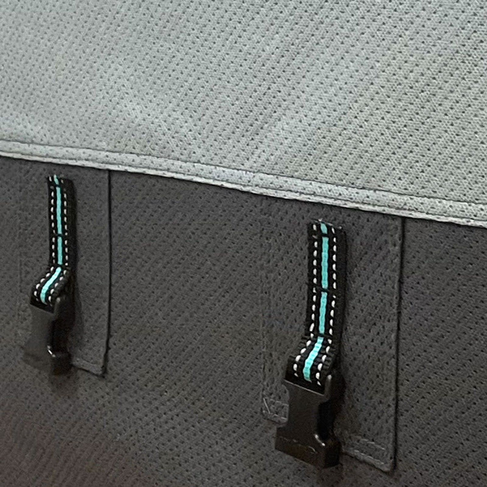 Bâche de protection pour caravane BRUNNER 12M 600-650 cm