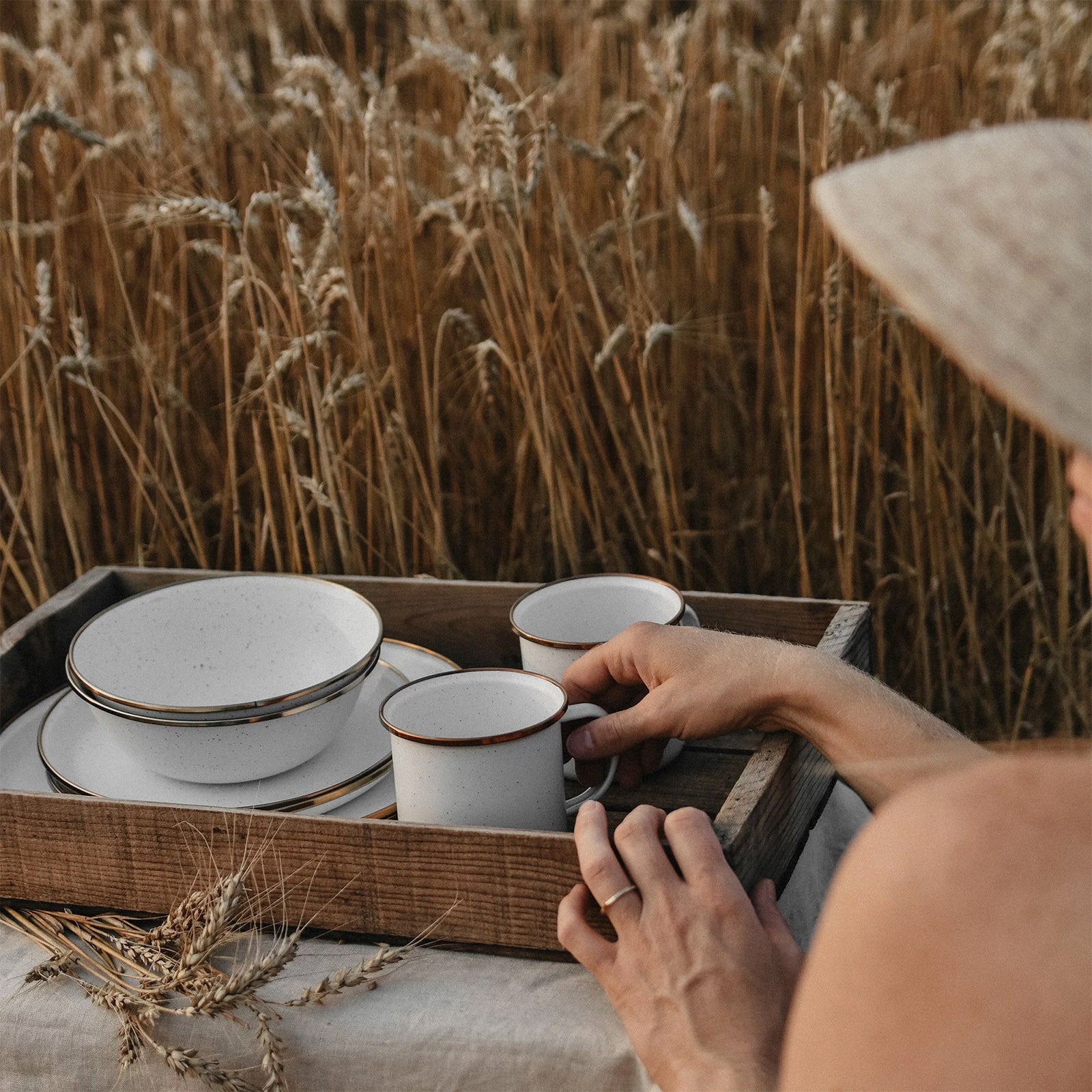 BAREBONES Enamel Camping Tableware Set Plate Bowl Mug Stainless Steel 10pcs