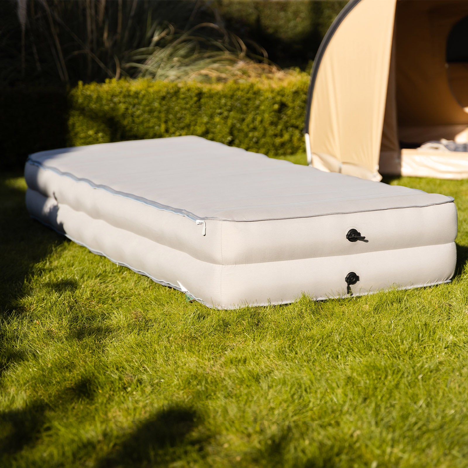 Matelas pneumatique HUMAN COMFORT Chatou XH30, lit de camping, matelas de couchage, matelas de 30 cm