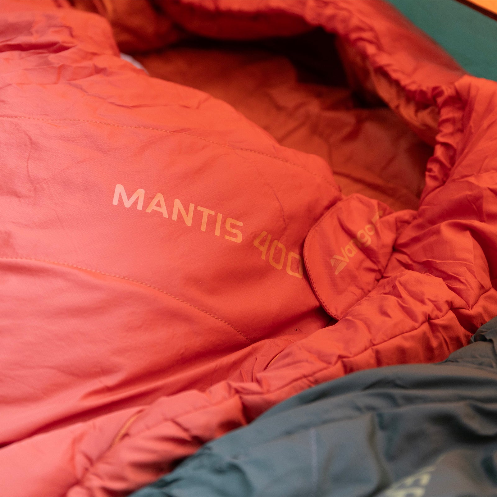 VANGO Mumienschlafsack Mantis 400 Winter Trekking Schlafsack Leicht 1,44 kg